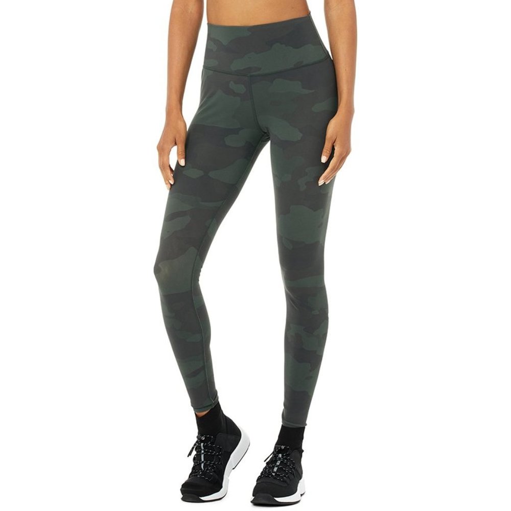 NWOT Alo Camo Yoga Leggings size M